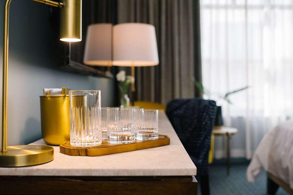 The Bradley Hotel Fort Wayne Phòng bức ảnh